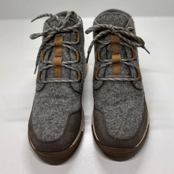 Chaco Borealis Ledge Women’s Waterproof Ankle Boots Wool Hiking Winter Size 8.5 - Picture 3 of 10